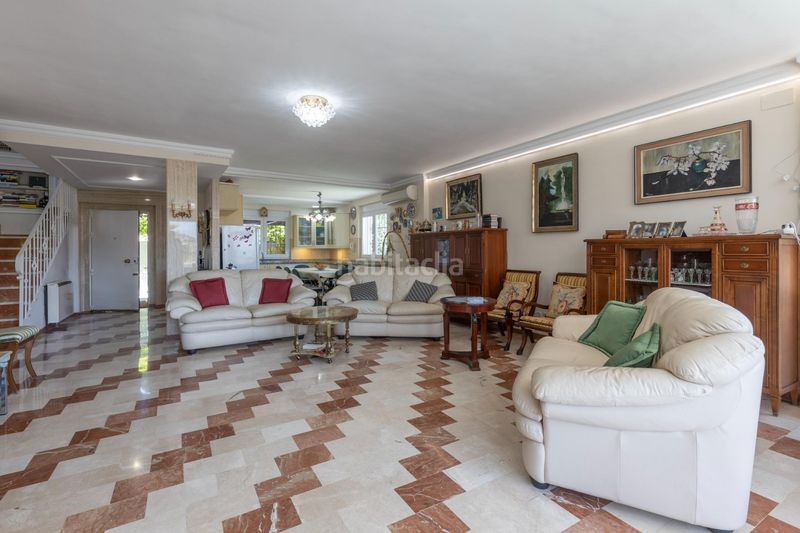 Foto db7686f5-0f96-48f7-9cac-8e63b7deeaea. Casa amb aparcament piscina a San Francisco - El Chorrillo Gabias (Las)