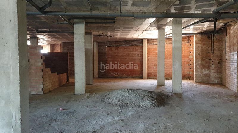 Foto 1ac0cda4-25fa-40f6-9f1f-ce01eed138cf. Local comercial a calle torre de la vela a Santa Fe