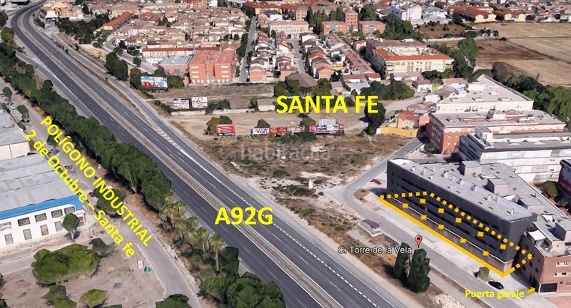 Foto 8c769b8f-1d8c-47f1-afe4-58a79ef145a7. Local comercial a calle torre de la vela a Santa Fe