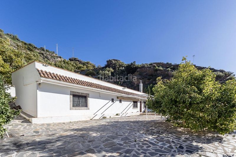 Foto 0e15d510-7188-40b0-a3ad-45acdb3a429a. Casa amb piscina a Guájares (Los)