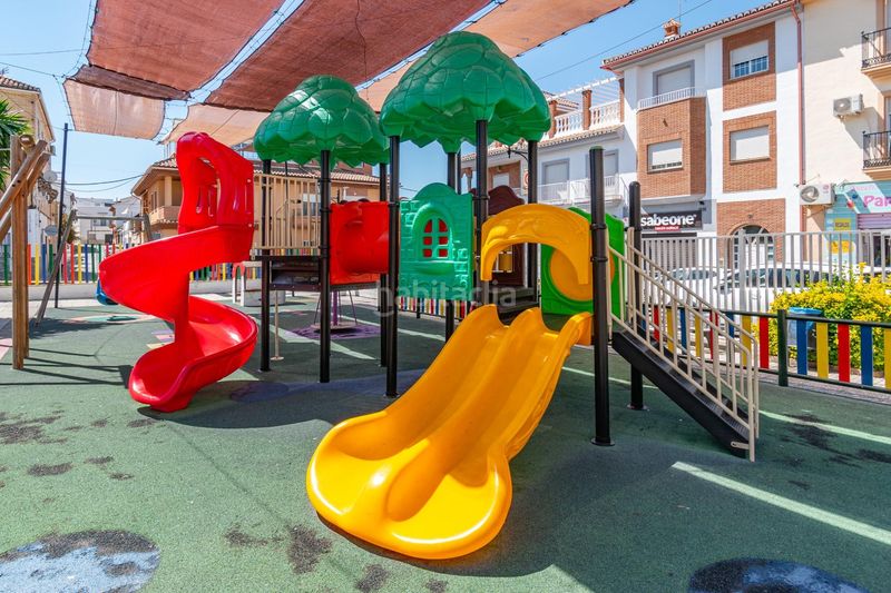 Foto 08f9a575-ea28-4880-9689-6898f305db6e. Casa amb aparcament a Peligros