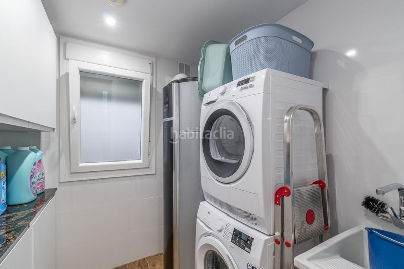 Foto 0f2567dd-e394-459d-b608-fddb118f6338. Casa amb aparcament a Peligros