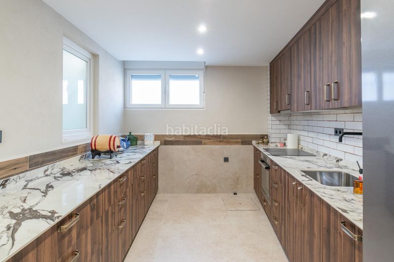 Foto a7ddec41-b0b1-43be-82c5-a9d0d80c2f96. Casa amb aparcament a Peligros