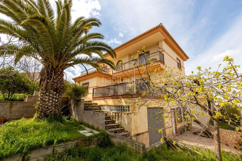 Foto 5c1737b6-5659-49b8-8bad-efb4d7259572. Xalet amb aparcament piscina a Escúzar