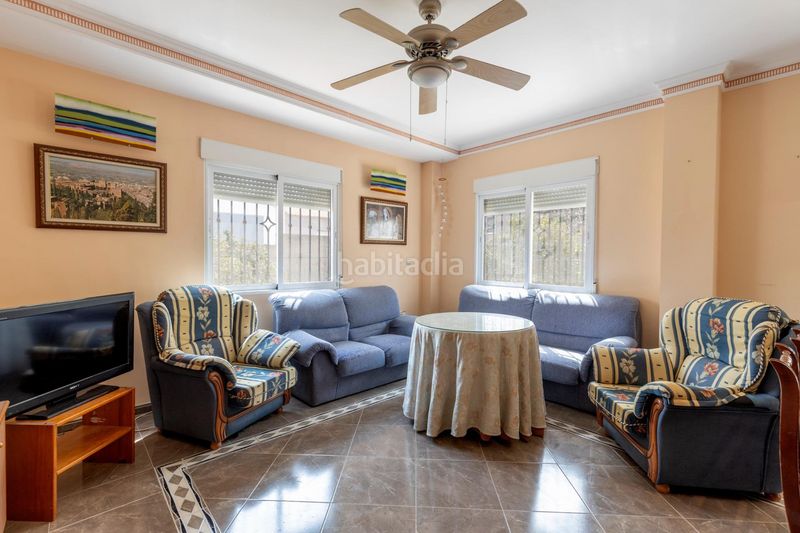 Foto 67558913-3ead-4381-8023-01eb63bfd6b3. Xalet amb aparcament piscina a Escúzar