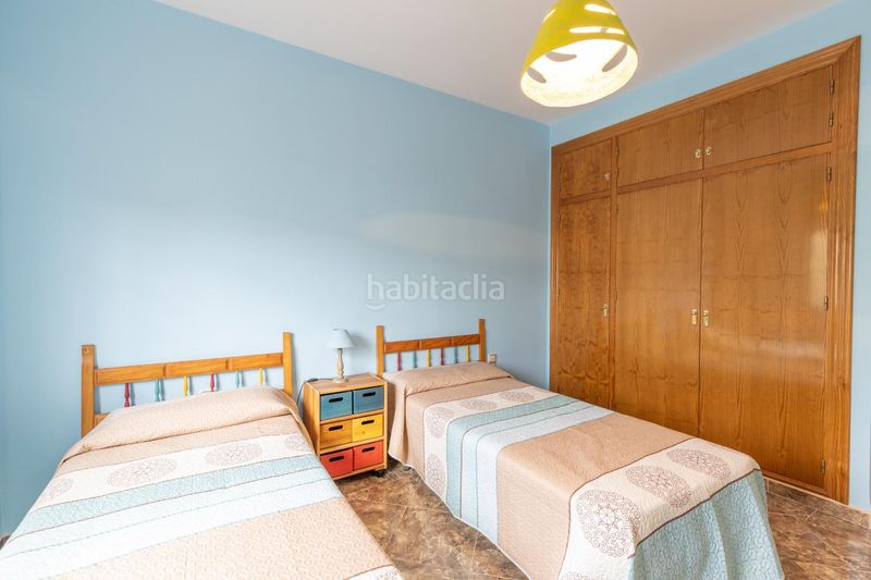 Foto ead77be6-757e-4bbd-8ebd-dab2d43847c5. Xalet amb aparcament piscina a Escúzar