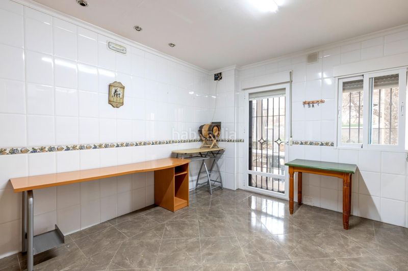 Foto faab27b8-439f-4bac-a859-6345f16d648c. Xalet amb aparcament piscina a Escúzar