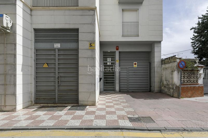 Foto 147fea2a-a411-404e-92a9-d6ae35366c1d. Pis amb aparcament a Pinos Puente