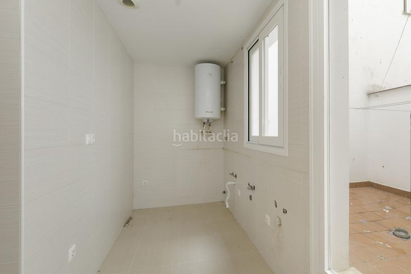 Foto ed3b876a-6c06-4242-b4d9-67a0cfc88c07. Pis amb aparcament a Pinos Puente