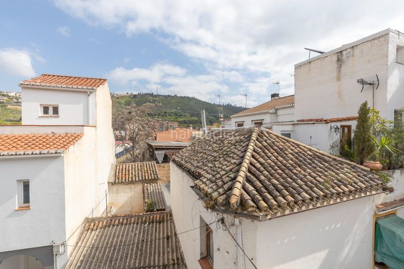 Foto 174bff0e-7f90-4b9c-b6ce-9c14e9a0dbf7. Casa amb aparcament a Bola de Oro Granada