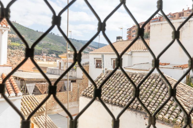 Foto 7de0837b-b62d-4303-9424-9ae0a9618a21. Casa amb aparcament a Bola de Oro Granada
