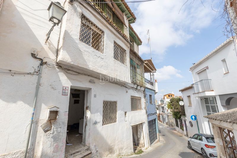Foto b2345075-1043-4e44-8b55-fb735be0226d. Casa amb aparcament a Bola de Oro Granada