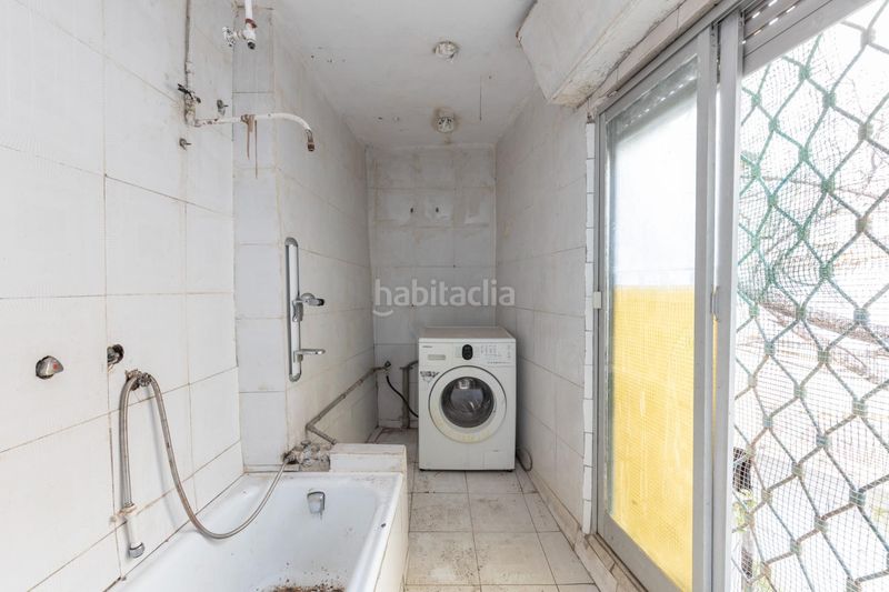 Foto cd85518f-493b-48db-966d-dcb69e4bb996. Casa amb aparcament a Bola de Oro Granada