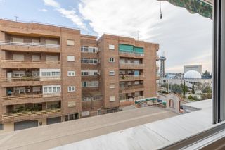 Pis a Avenida de barcelona 6. Fantástico piso con cochera y trastero en avda. barcelona