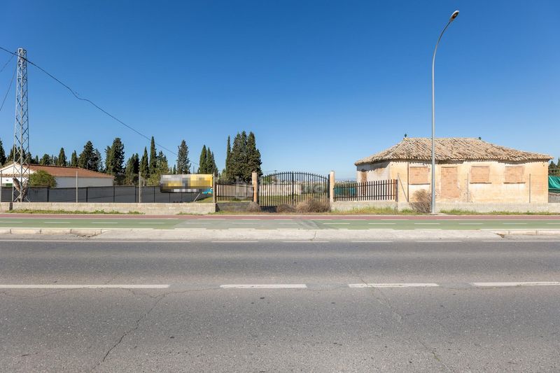 Foto 3b3dda2d-c3e6-46ac-ba51-b5de35faedf2. Masia a La Zubia Ciudad Zubia (La)