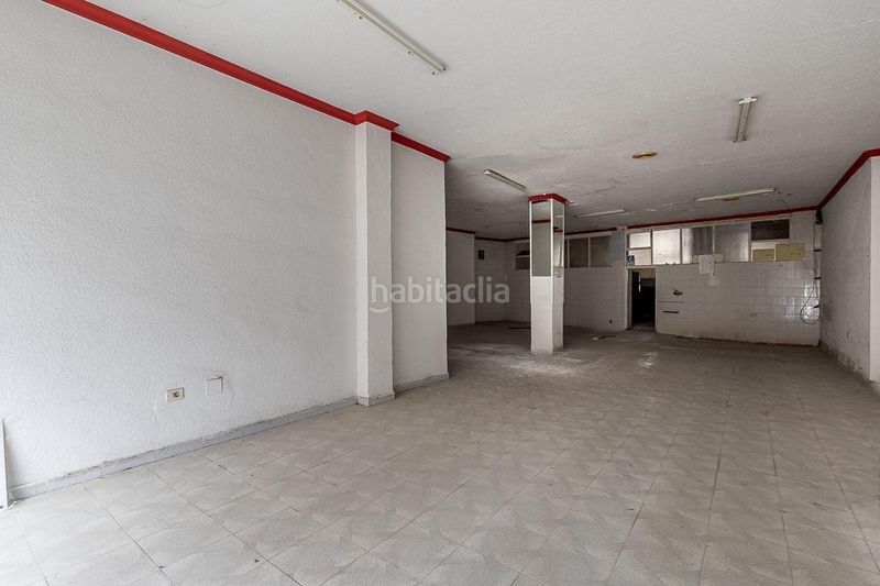 Foto a0faf751-b9ec-4f31-bc34-502f54101d5e. Local comercial a calle puerta lorca 2 a Baza