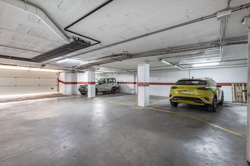 Foto 60ea1650-7037-41bf-95c0-f9c123eefc99. Pis amb aparcament a Barrio de la Vega Monachil