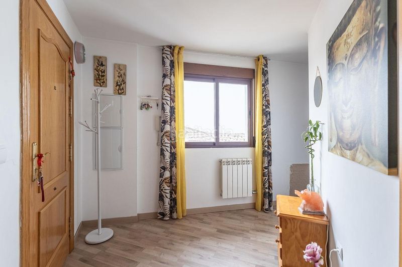 Foto 82c592f2-30ee-4dcc-8497-4b4c14084822. Àtic amb aparcament a Barrio de la Vega Monachil