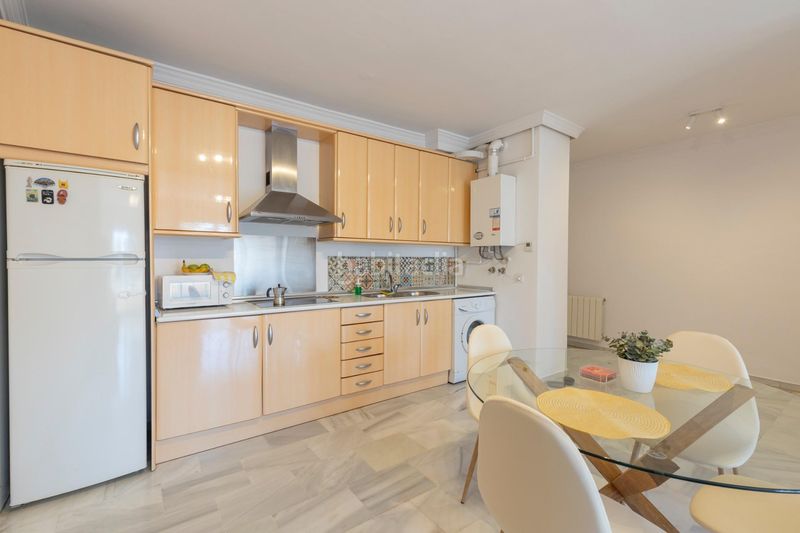 Foto a1c5b89f-7b4a-42e3-97d1-9b3b848d7727. Pis amb calefacció a Angustias - Chana - Encina Granada