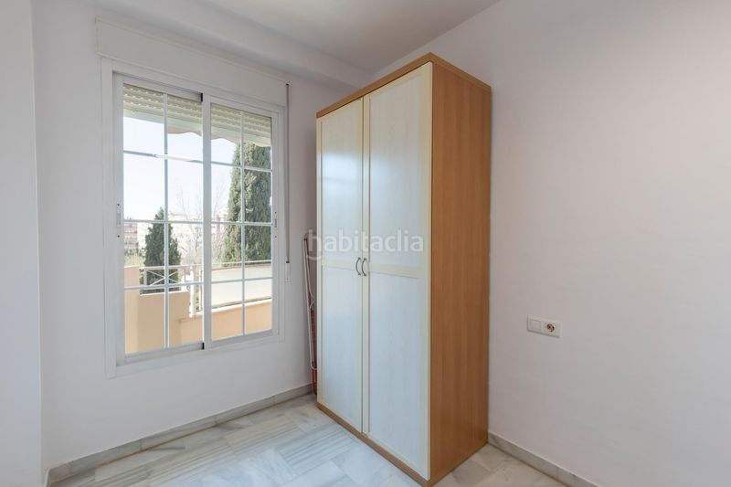 Foto b6340817-b38b-47b9-86e9-19bb1e6a7396. Pis amb calefacció a Angustias - Chana - Encina Granada