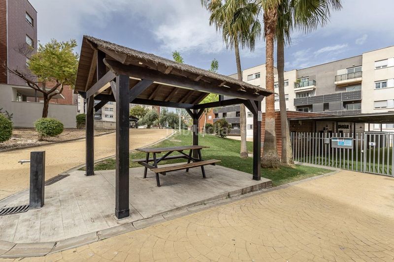 Foto 59ab36ff-73f2-448e-b819-131e2a5d8cc7. Pis amb aparcament piscina a Carretera de Granada-La Alcazaba Alhendín