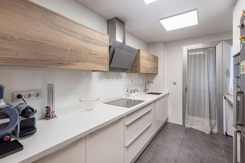 Foto e68402df-bb9f-44db-a11c-baa70a6ecdd5. Pis amb aparcament piscina a Carretera de Granada-La Alcazaba Alhendín