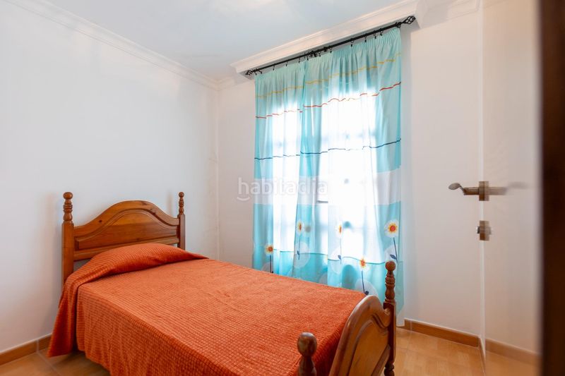 Foto cc220ede-449d-4359-bd1d-ec5f9e233e36. Casa a calle santa isabel 22 a Almuñecar centro Almuñécar