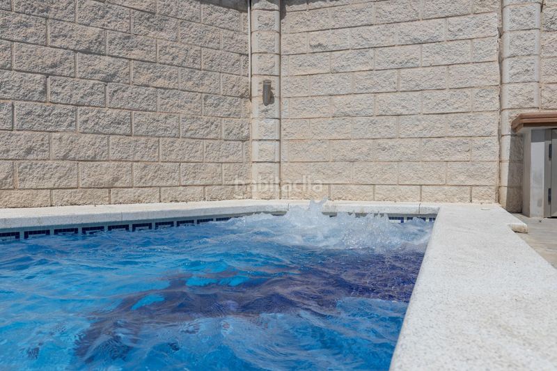 Foto baa8dcd1-a785-4bbc-8c53-b08c664a267b. Casa amb aparcament piscina a Alfacar