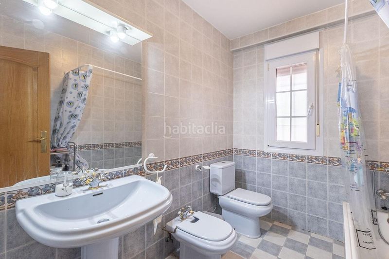 Foto ffcff125-adb8-475d-a87f-70b0cbb04e28. Xalet amb calefacció aparcament piscina a Gójar