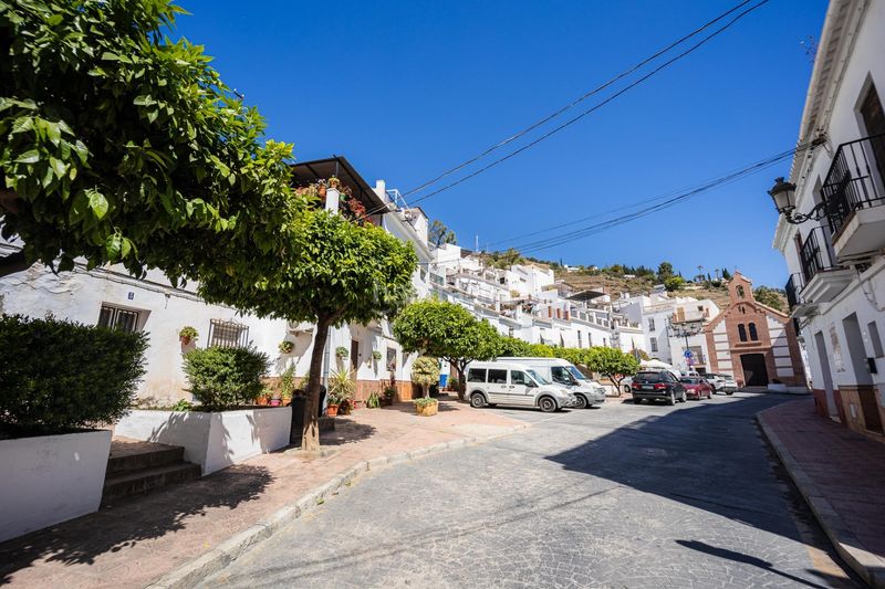 Foto d2ba3b07-2949-435f-aea8-294d9157af17. Casa amb calefacció a Torrox pueblo Torrox