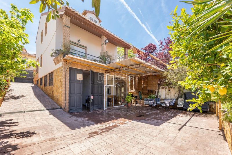Foto d0cb476f-356d-47aa-8884-2cd880e7427d. Chalet in calle mulhacen 20 in Barrio de la Vega Monachil