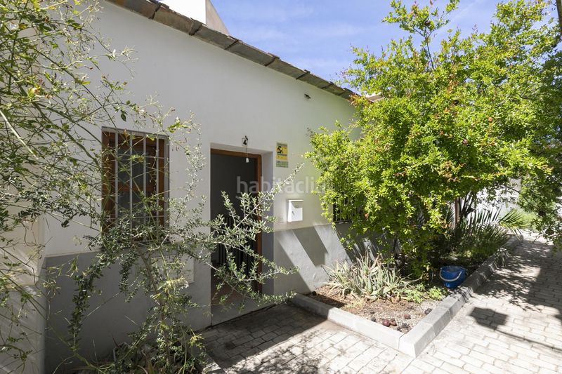 Foto f7d887f6-cf04-4a3b-86c4-2062e26069f4. Casa adossada amb calefacció a Nevada