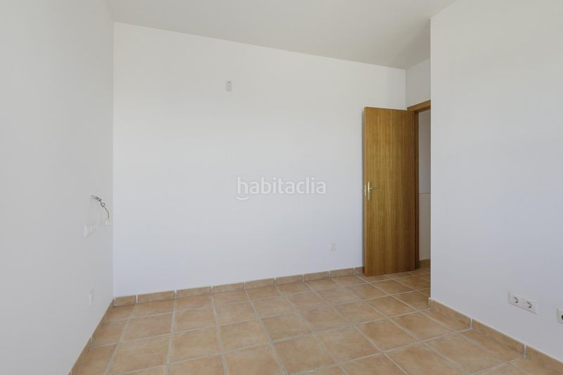 Foto 2337e9ac-032b-48c2-8fbc-39a6b06a37ca. Casa adossada amb calefacció a Nevada