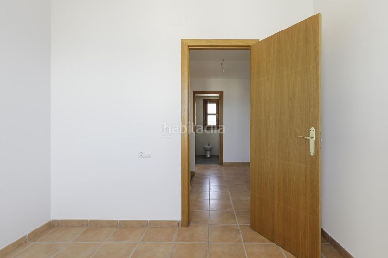 Foto c4bf97fb-4d21-457d-868a-9023d77534f3. Casa adossada amb calefacció a Nevada