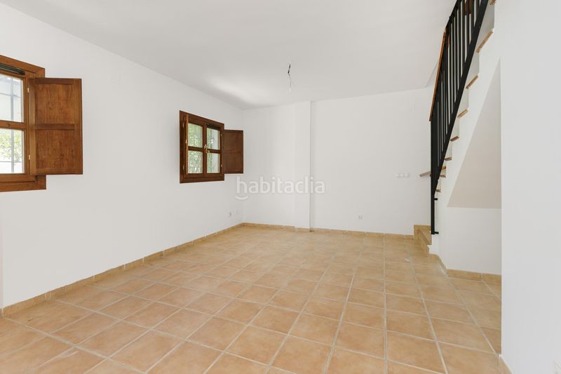 Foto d8e94af1-acbe-40e2-9dfc-2a0cc634a1e0. Casa adossada amb calefacció a Nevada