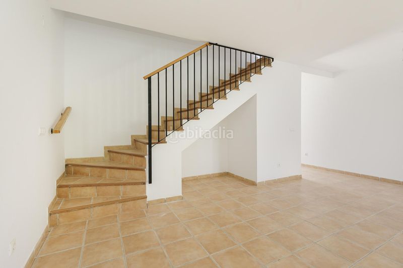 Foto f533d224-086a-478e-91e7-f8d2a0b5b757. Casa adossada amb calefacció a Nevada