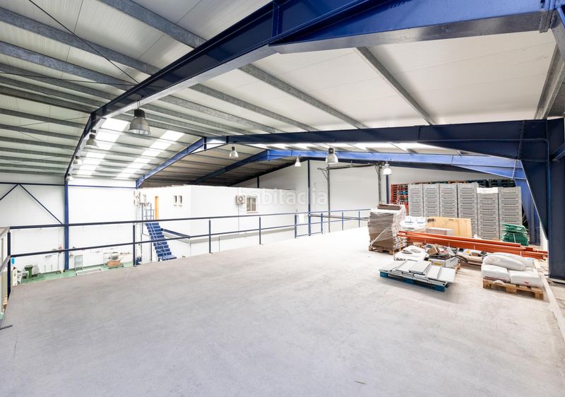 Foto a12b7e43-c09b-48b7-ac4d-e5927309a2d5. Nave industrial se vende nave industrial con instalaciones completas y cámara frigorífica en Dúrcal