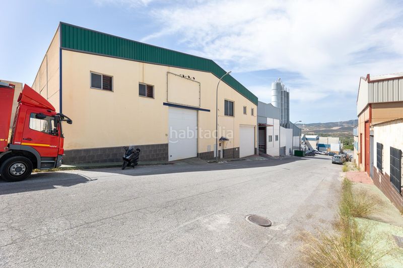 Foto d68f7d88-a9b9-4d36-bc90-cffe01ed5e76. Nave industrial se vende nave industrial con instalaciones completas y cámara frigorífica en Dúrcal