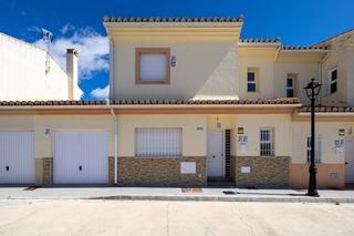 Maison jumelée  18563. Viviendas adosadas vpo en torrecardela  espacio, comodidad y pre