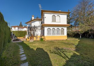 Xalet  Ronda de los montes(cubi. 22. Chalet en parque del cubillas albolote