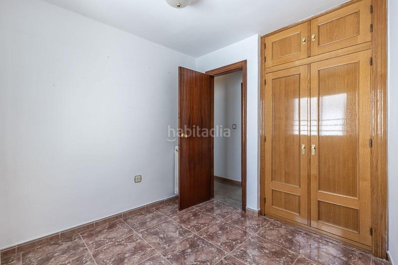 Foto eb21ae01-50e8-4e71-bbc2-b575c8984507. Pis amb calefacció aparcament a Fígares Granada