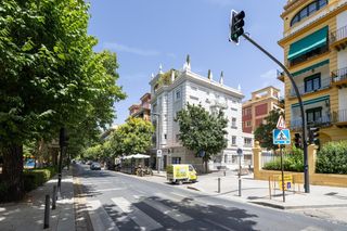 Piso en San Matías - Realejo. Vivienda exclusiva de planta completa con cochera y espectacular