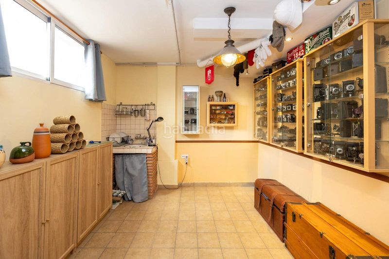 Foto 4a03567b-0f91-46f7-b35d-f51e96d31605. Casa amb calefacció aparcament a Cervantes Granada