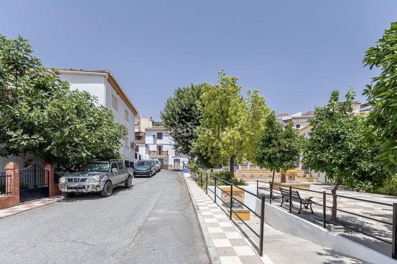 Foto 4da0ae09-10b6-414d-9f5c-1274820a3f68. Casa amb aparcament a Moclín