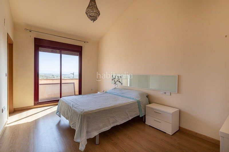 Foto 4c850a7f-3d6c-426a-944d-64a41baadcd8. Casa amb calefacció aparcament piscina a Gójar