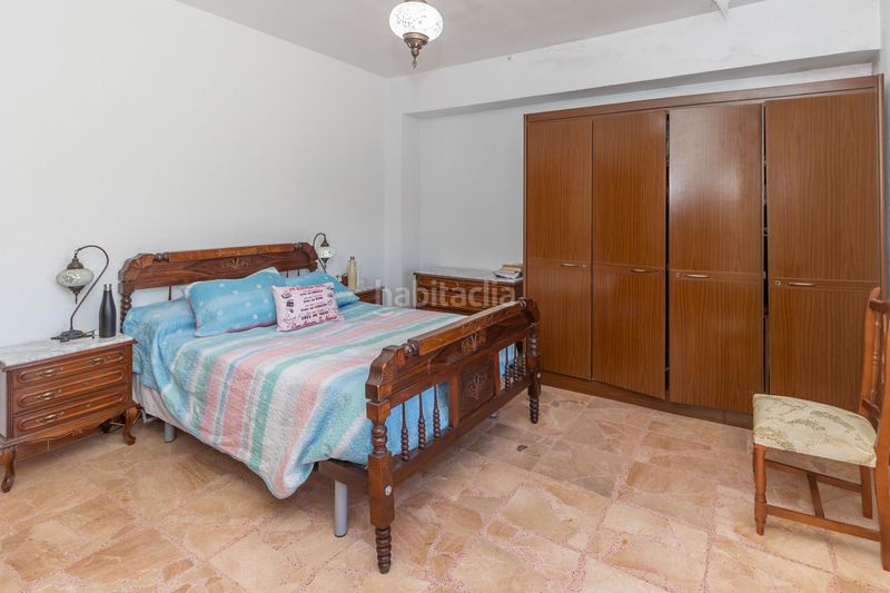 Foto adcb7659-2d83-4019-9a1d-b56f8c068f2a. Masia a Benamaurel
