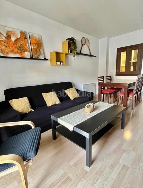 Foto b6478b91-9edc-421d-a44a-b4c0bc816767. Alquiler piso  2 dormitorios, cochera y trastero. en Armilla