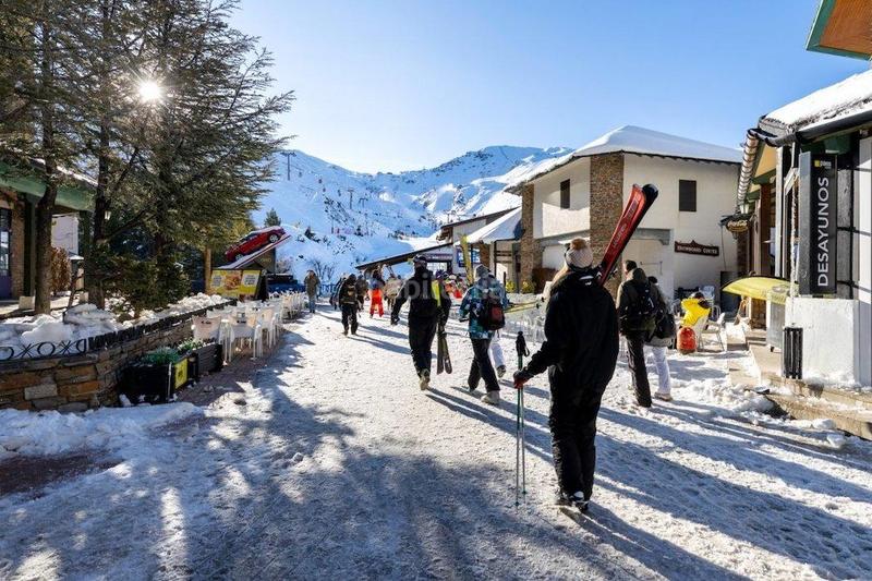 Foto ea7e1c44-a801-4a52-b6f0-0c8a8f638d94. Penthouse with heating parking in Zona media Sierra Nevada