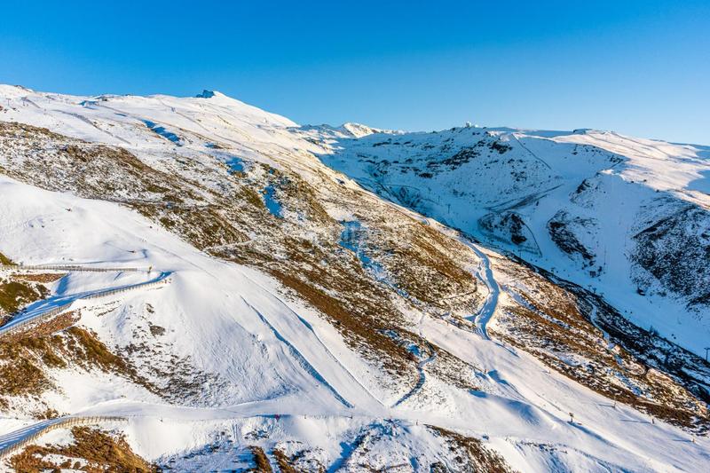 Foto 52aeeb5c-c897-4ef9-988b-7577d69936b6. Appartamento con parcheggio in Zona alta Sierra Nevada