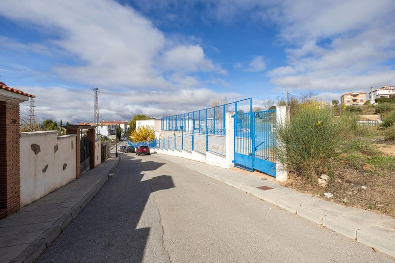 Foto e67914e1-f341-4b30-90ed-4a3a4982f36a. Terreny residencial a Nívar